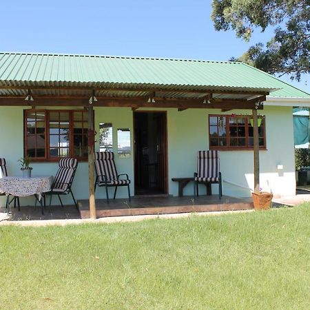 Cicada Self Catering Cottage アンダーバーグ エクステリア 写真
